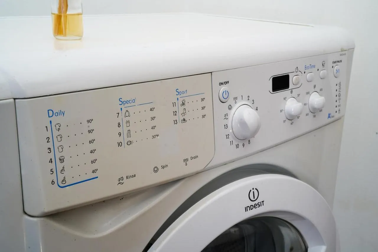 Ferienwohnung Sun Plaza Studio With Self Check In And Wifi Bukarest Apartment